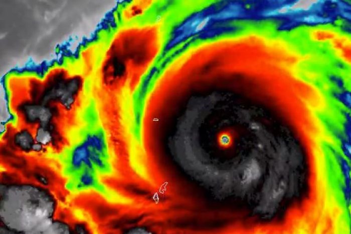 台風１９号が日本列島に接近中、その勢力は今年最強