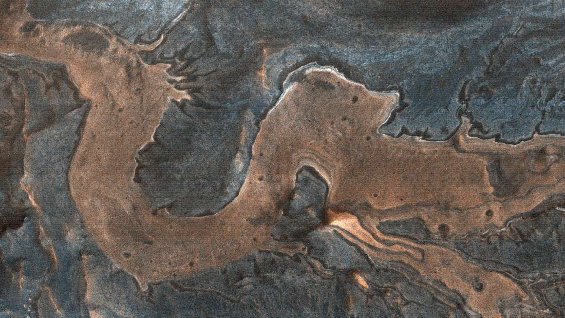 火星の渓谷で「ドラゴン」が発見された!?
