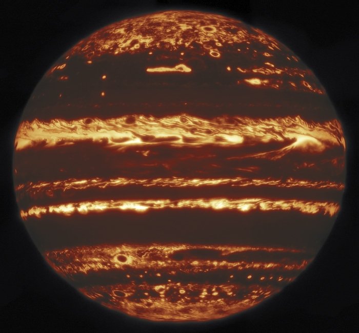 息を飲むような高精細画像が明らかにした木星暴風の謎